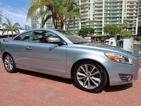 Used 2012 Volvo C70 T5 FWD image 17
