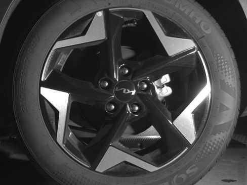 Used 2025 Kia Seltos S image 14