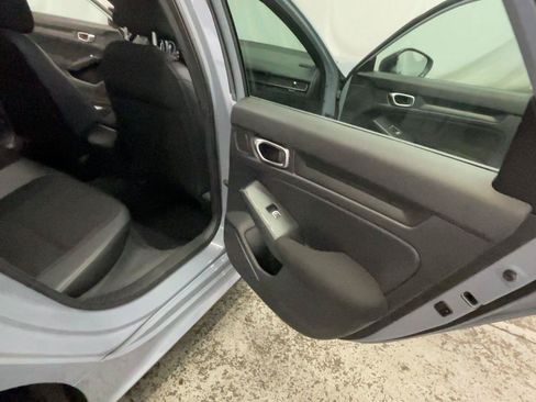 Used 2022 Honda Civic Sport image 24