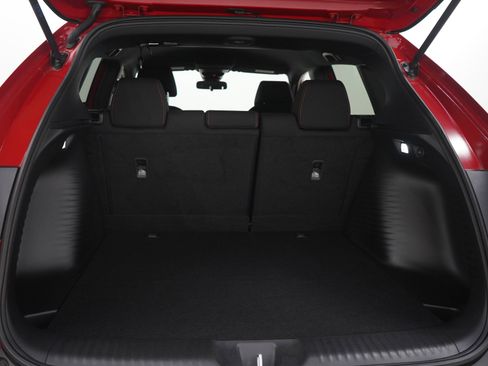 Used 2025 Honda HR-V Sport image 9