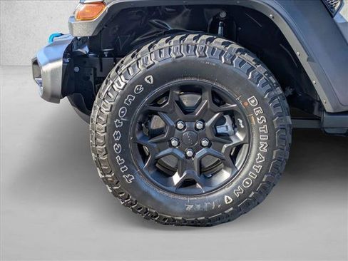 Certified 2023 Jeep Wrangler Unlimited w/ Sun & Screen Package image 23