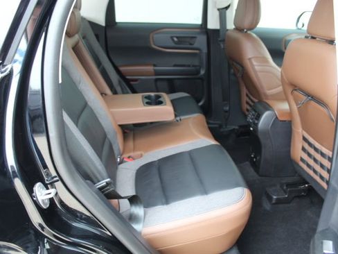 Used 2023 Ford Bronco Sport Outer Banks image 34