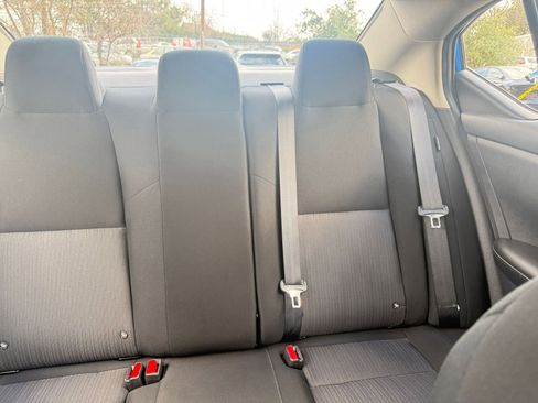 Used 2025 Nissan Sentra SV image 37