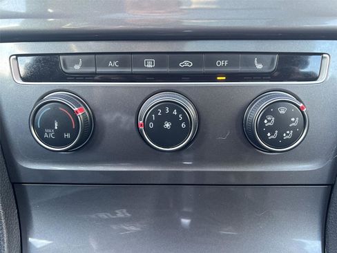 Used 2017 Volkswagen Golf Alltrack SE image 18