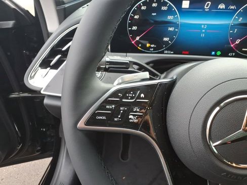 New 2026 Mercedes-Benz E 350 4MATIC Sedan image 20