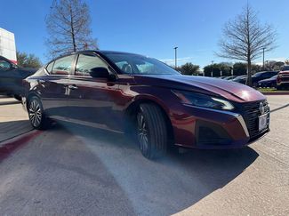 Certified 2025 Nissan Altima 2.5 SV video 1