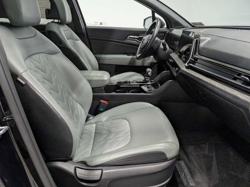 Used 2023 Kia Sportage X-Line w/ X-Line Premium Package AWD/4WD image 45