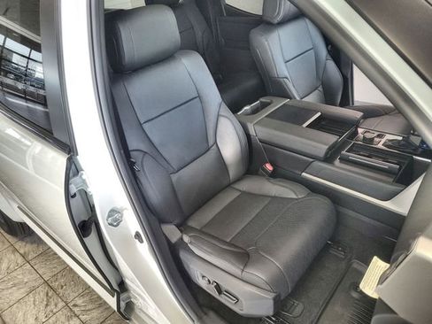 New 2026 Toyota Tundra Platinum AWD/4WD image 25
