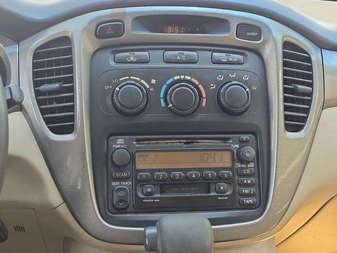 Used 2001 Toyota Highlander 4WD V6 image 17
