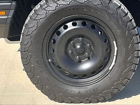 Used 2025 INEOS Grenadier Trialmaster Edition image 9