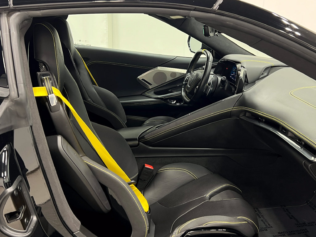 Used 2020 Chevrolet Corvette Stingray Premium Cpe w/ 3LT Preferred Equipment Group RWD image 35