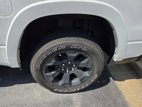 Used 2025 RAM 1500 Big Horn RWD image 8
