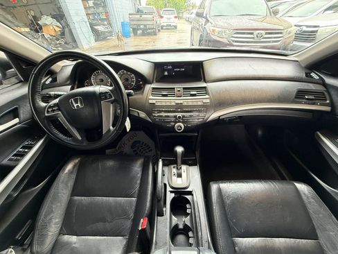 Used 2010 Honda Accord EX-L image 9