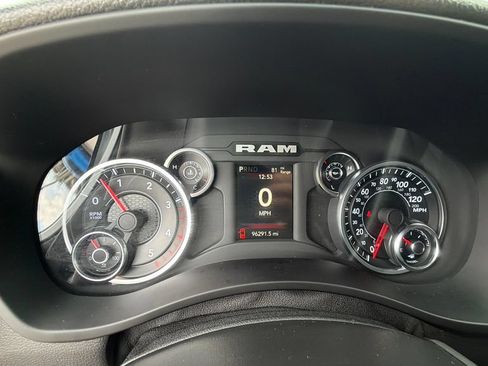 Used 2024 RAM 5500 Tradesman w/ Chrome Appearance Group AWD/4WD image 22