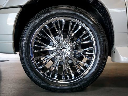 Used 2004 Cadillac Escalade EXT AWD/4WD image 29