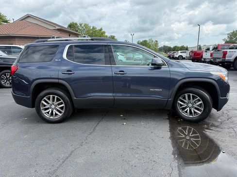 Used 2018 GMC Acadia SLE AWD/4WD image 4