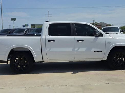 New 2026 RAM 1500 Laramie AWD/4WD image 9