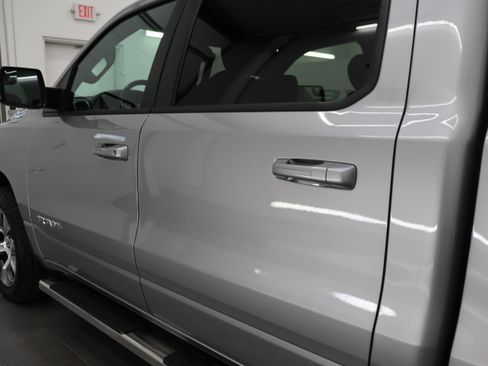Used 2022 RAM 1500 Big Horn AWD/4WD image 32