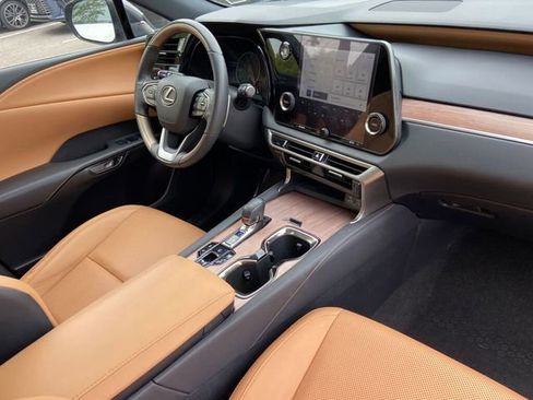 Used 2023 Lexus RX 350 Premium w/ Accessory Package (Z1) AWD/4WD image 28