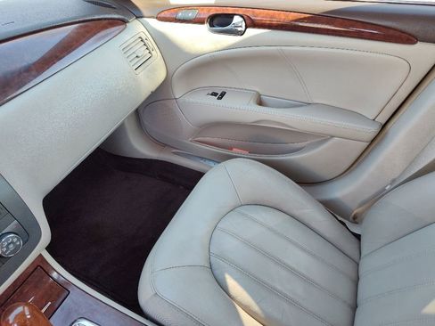 Used 2008 Buick Lucerne CXL w/ Luxury Package image 21
