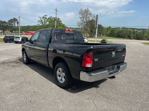 Used 2023 RAM 1500 Classic SLT w/ Trailer & Traction Group AWD/4WD image 5