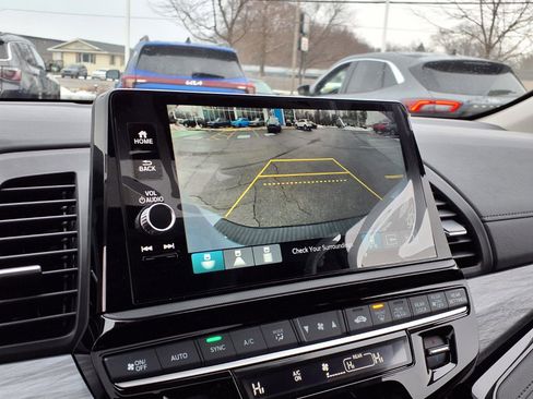 New 2026 Honda Odyssey Elite image 18