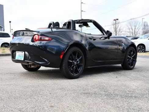 Used 2023 MAZDA MX-5 Miata Club image 7