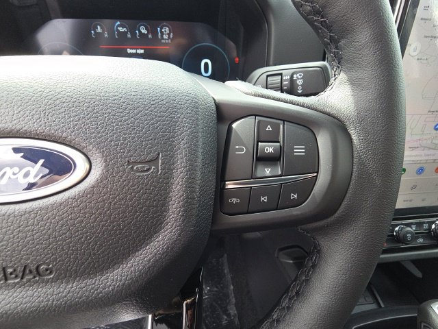 New 2026 Ford Ranger Lariat w/ Black Appearance Package AWD/4WD image 17