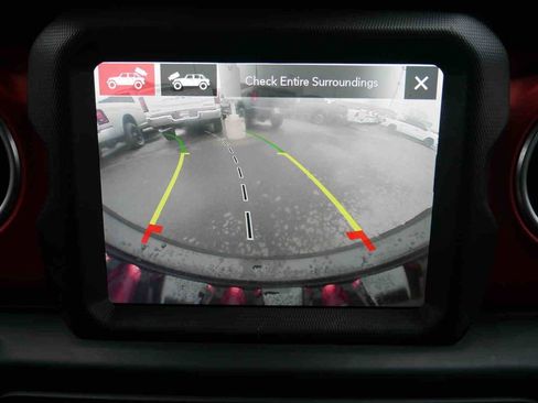 Used 2021 Jeep Wrangler Unlimited Rubicon image 36