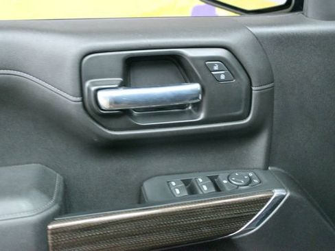 Used 2021 Chevrolet Silverado 1500 RST image 13