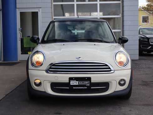 Used 2013 MINI Cooper Hardtop image 8