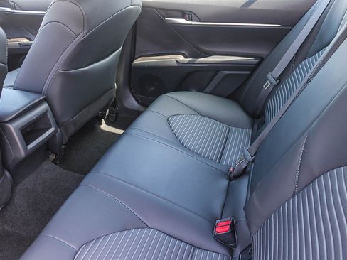 Certified 2023 Toyota Camry SE w/ Convenience Package image 19