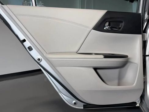 Used 2014 Honda Accord EX-L image 14