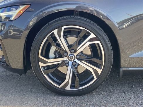 Certified 2023 Volvo S60 B5 Core w/ Climate Package image 11