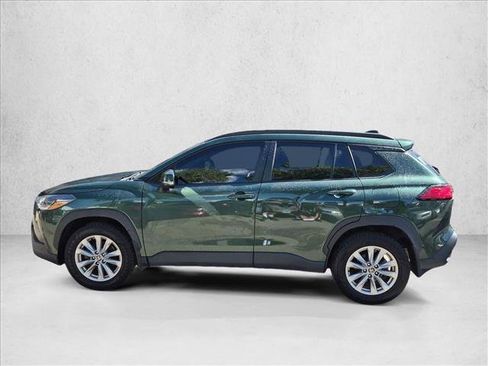 Used 2023 Toyota Corolla Cross LE AWD/4WD image 8