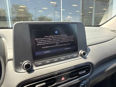 Used 2023 Hyundai Kona SEL w/ Cargo Package AWD/4WD image 6