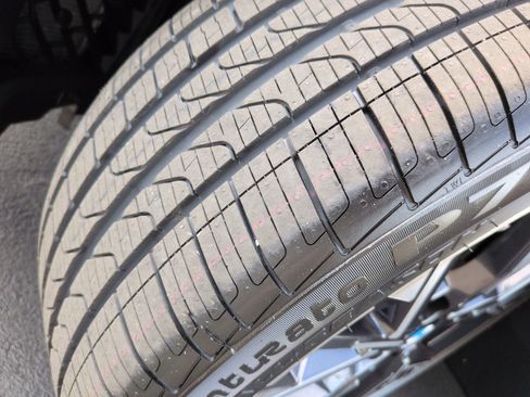 Used 2025 BMW 228i xDrive w/ Premium Package AWD/4WD image 12