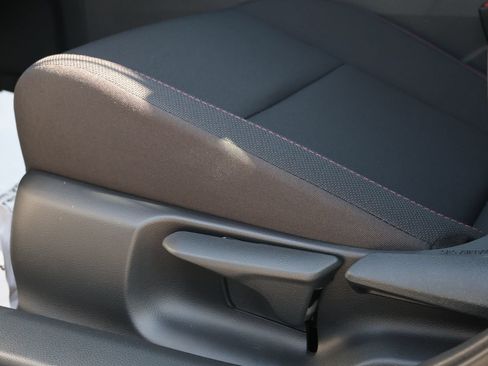 New 2026 Toyota Prius Plug-In Hybrid FWD image 27