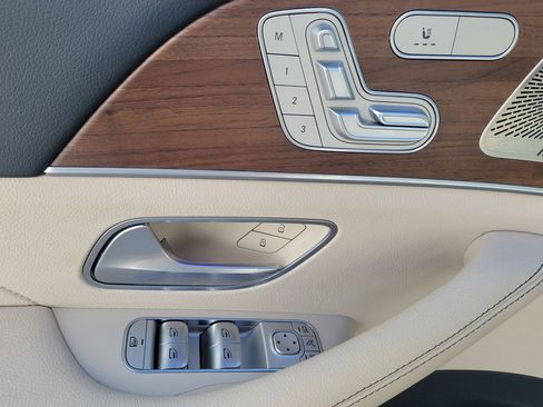 Certified 2022 Mercedes-Benz GLE 350 4MATIC image 22