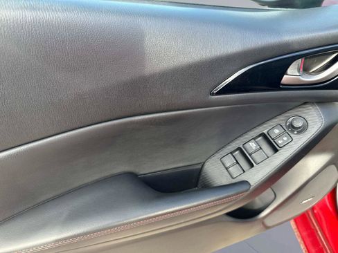 Used 2015 MAZDA MAZDA3 i Grand Touring image 13