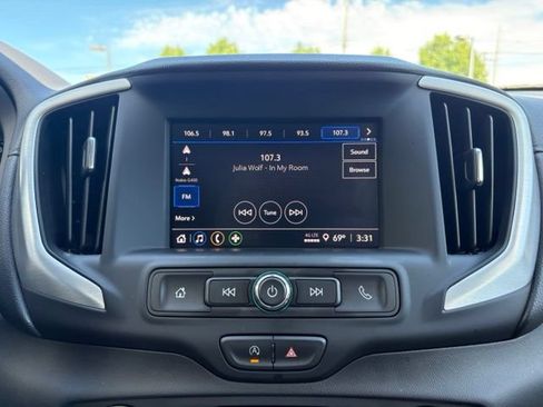 Used 2023 GMC Terrain SLE w/ Driver Convenience Package AWD/4WD image 27