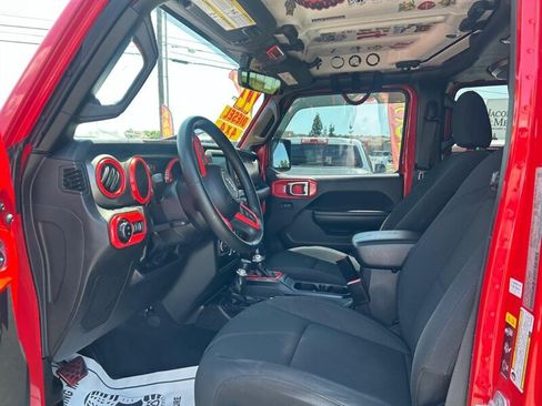 Used 2022 Jeep Gladiator Sport AWD/4WD image 15