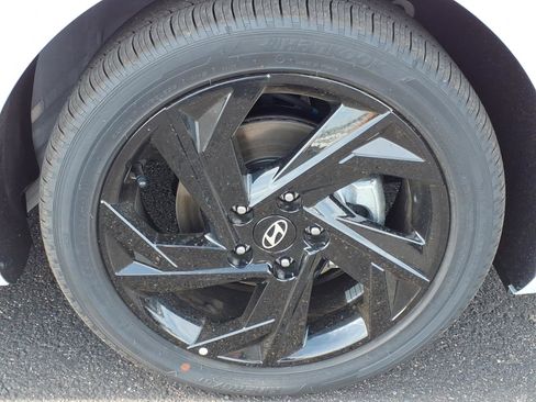 New 2026 Hyundai Elantra Sport FWD image 5