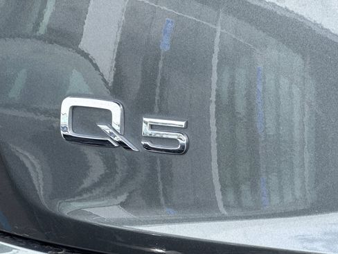Used 2021 Audi Q5 e Prestige w/ Prestige Package image 47