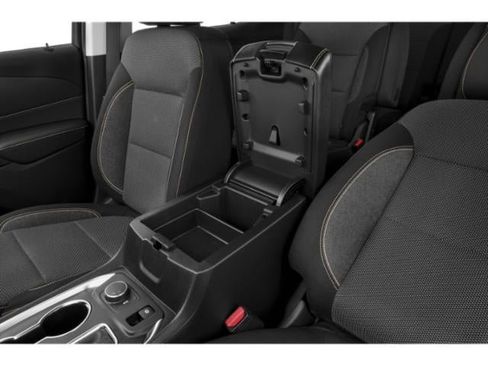 Used 2019 Chevrolet Traverse LT w/ LT Premium Package AWD/4WD image 15