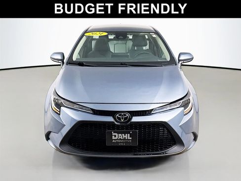 Used 2021 Toyota Corolla LE image 2