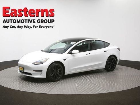 Used 2021 Tesla Model 3 Standard Range Plus RWD image 56