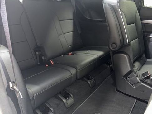 Used 2025 Buick Enclave Sport Touring w/ Power Package image 46