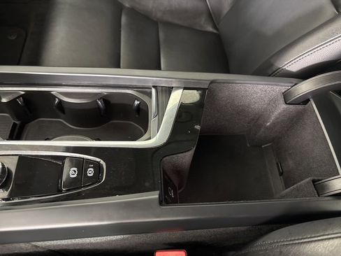 Used 2024 Volvo S60 B5 Core image 35