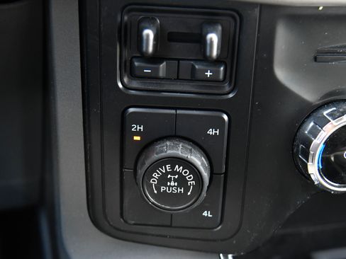 Used 2024 Ford F150 XLT w/ Equipment Group 302A MID AWD/4WD image 39